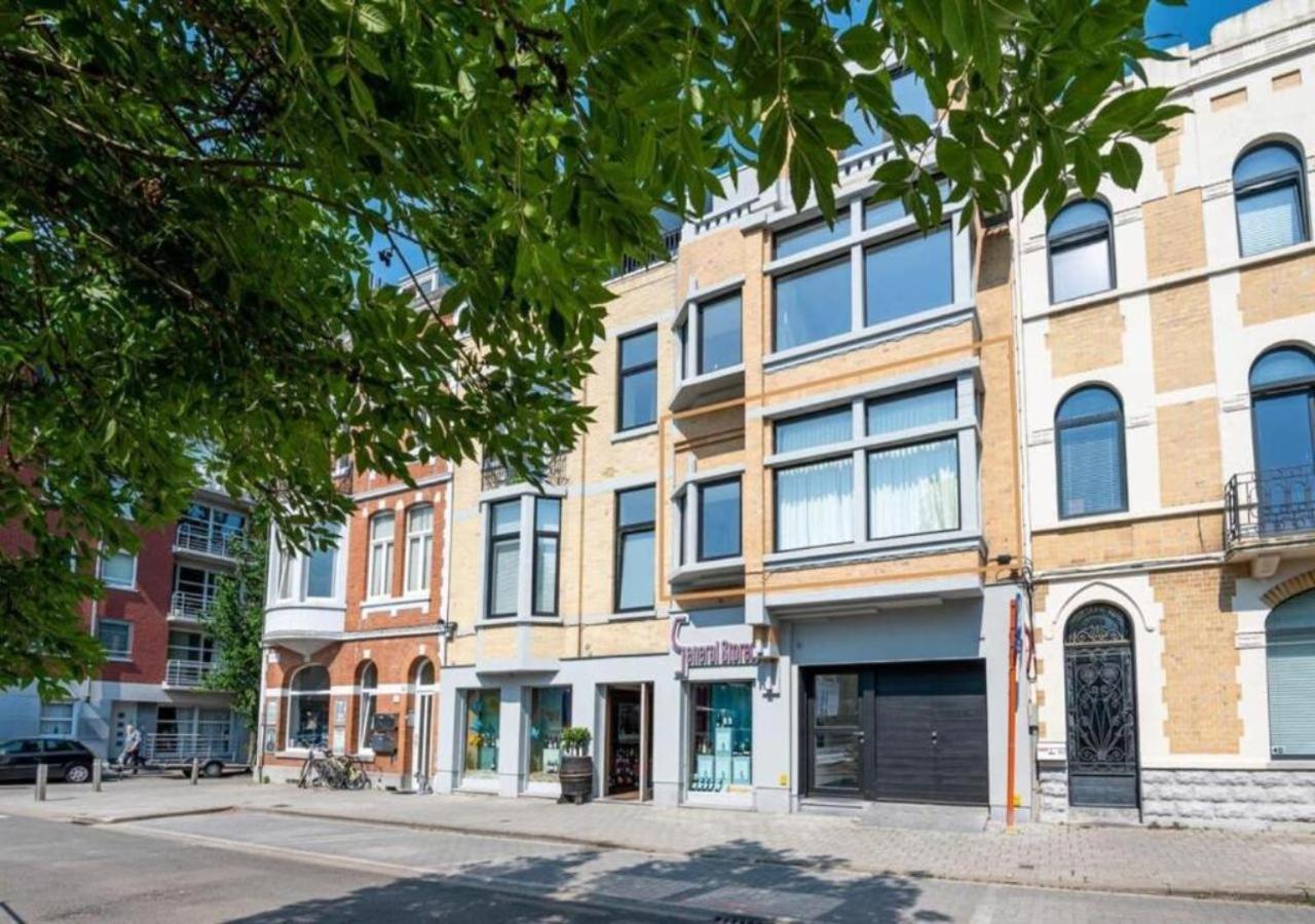 Renovated Art Deco Apartment With Vintage Elements Oostende Eksteriør billede