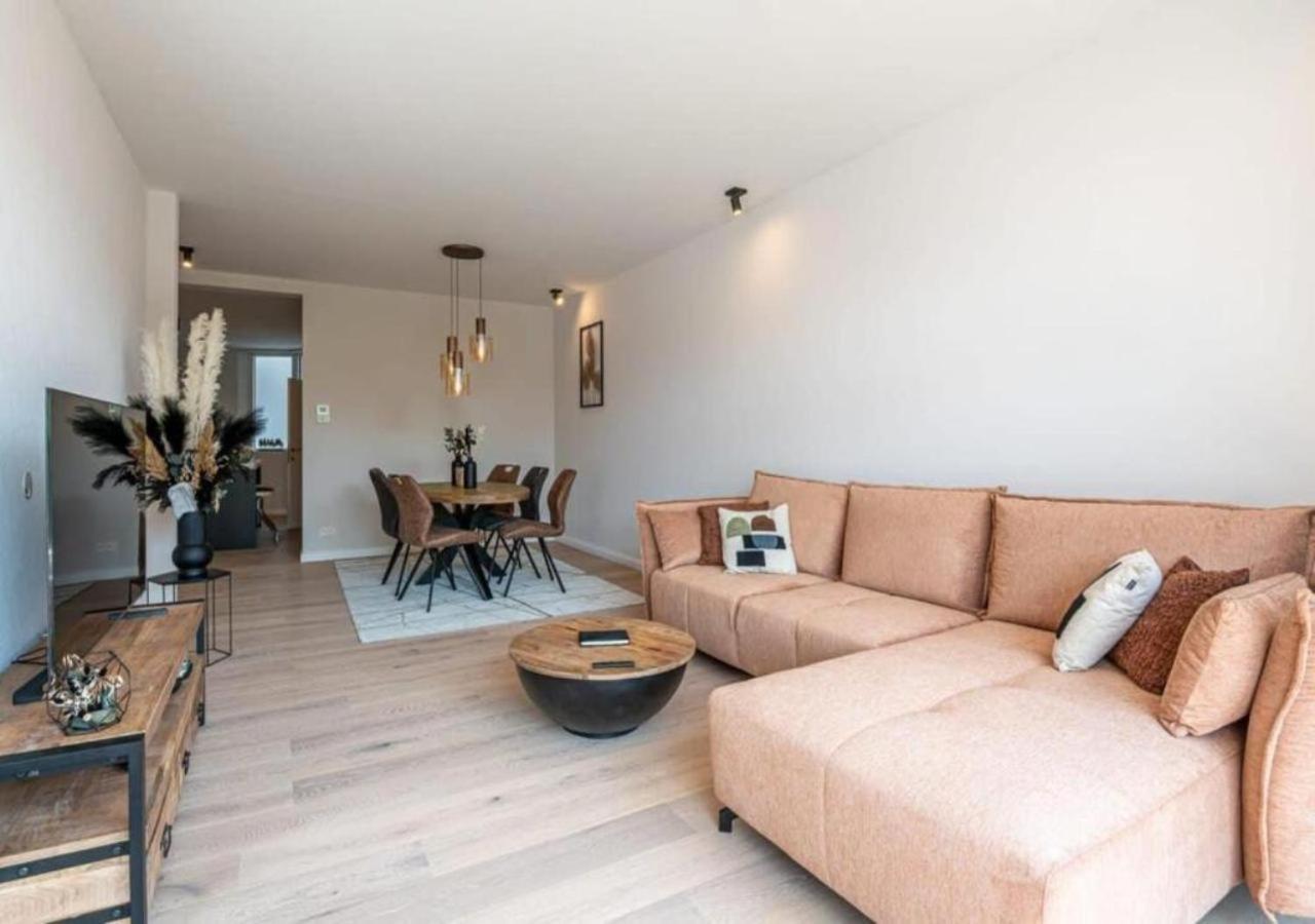 Renovated Art Deco Apartment With Vintage Elements Oostende Eksteriør billede
